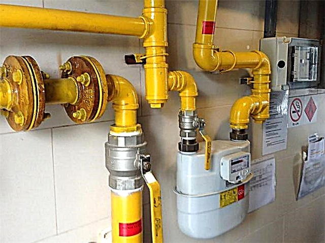 الطلاء لأنابيب الغاز: قواعد وأنظمة الطلاء داخل الشقة وفي الشارع