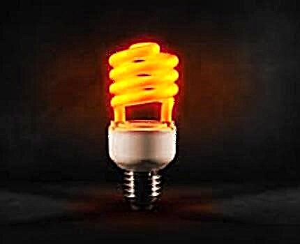 La lámpara parpadea cuando el interruptor está apagado: causas y soluciones
