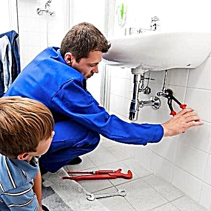 Como consertar a pia do banheiro na parede: uma instrução detalhada sobre como consertá-la