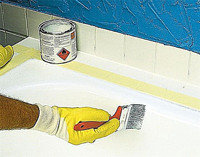 Cara memutakhirkan bathtub besi tua: tinjauan pekerjaan restorasi dan perbaikan